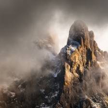 L'Ossau dans les brumes